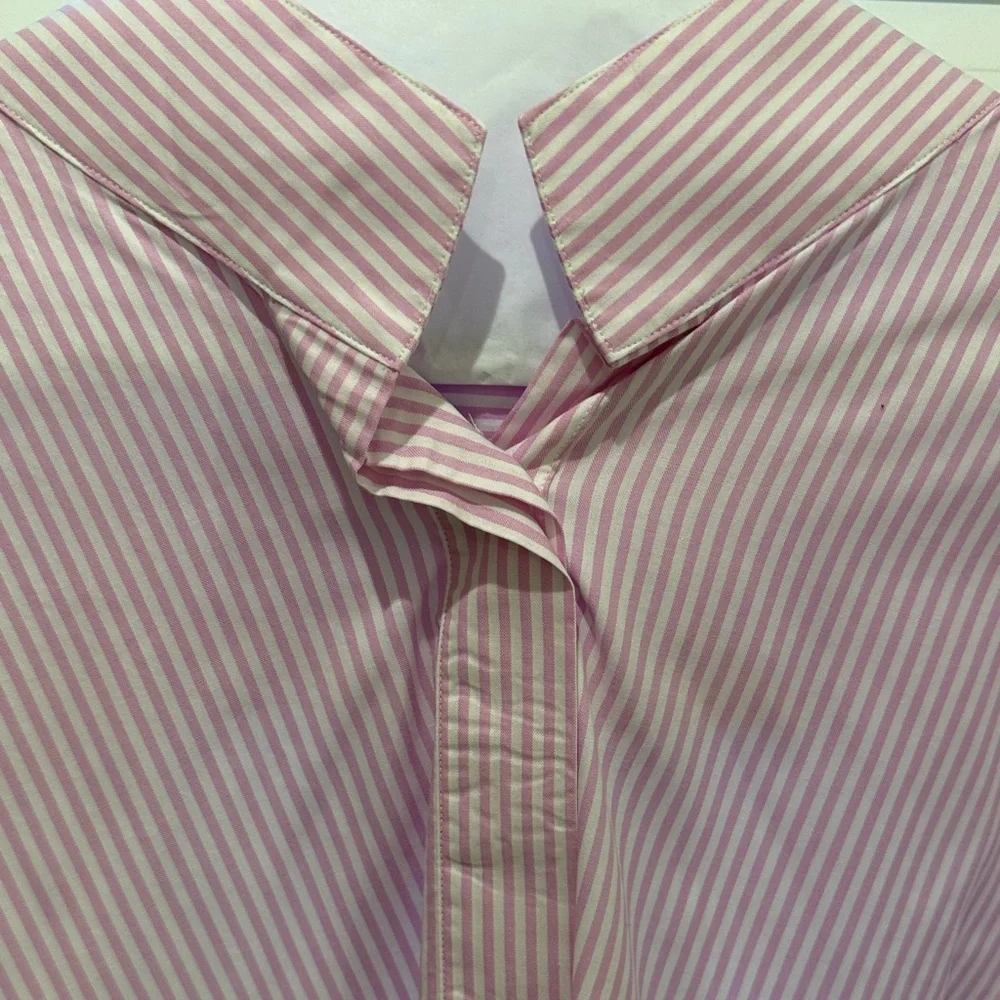 Lot of 2 Ann Mashburn Striped popover Shirts in Dark Blue and Pink - Picture 5 of 5